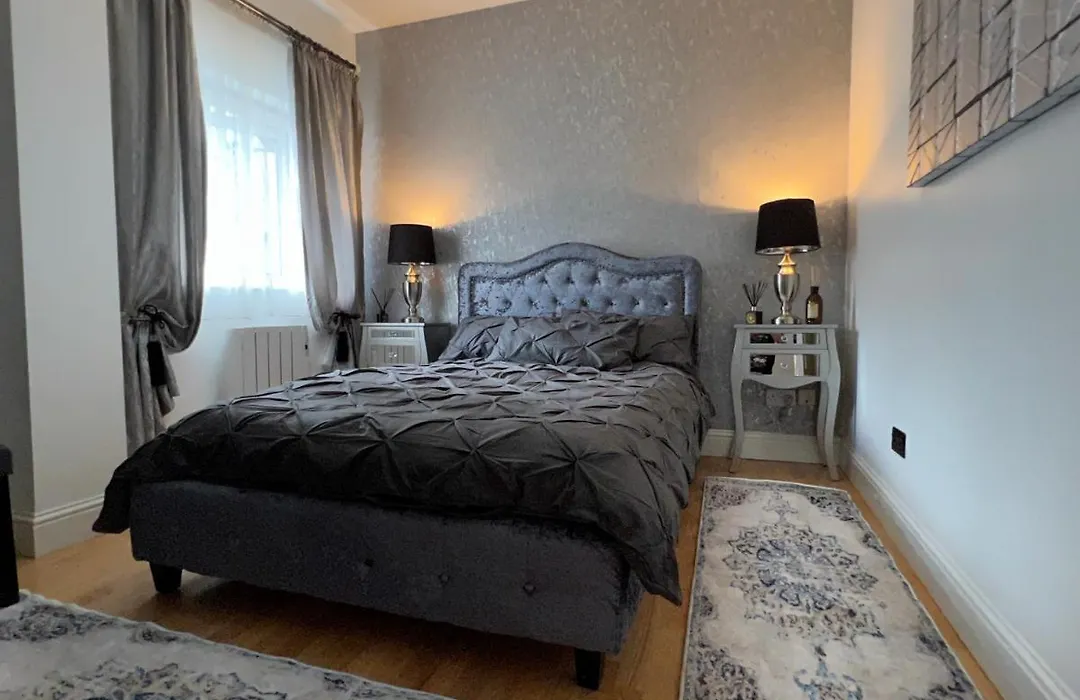 Lovely Apartment In Cork-1