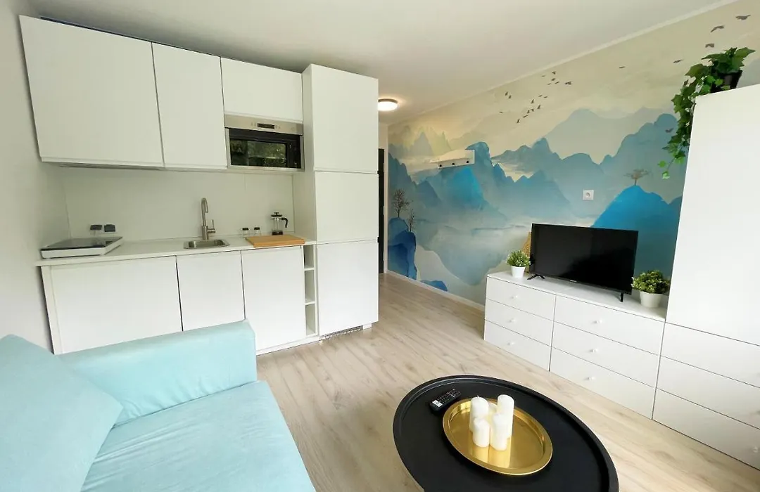 Batorego 18 - Blue - 450M Stacja Metra Pola Mokotowskie, 800M Biblioteka Narodowa, 20M Piekny Park Pola Mokotowskie, 800M Do Sgh - Wifi - Smart Tv - Good Apartments-1