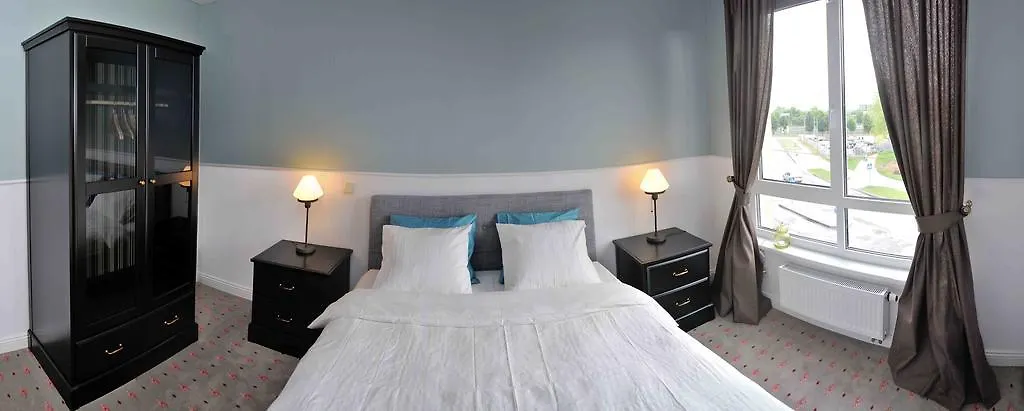 Dzuku Apartment 11-1