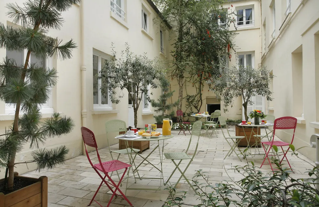Alfred Hotels Paris Lecourbe-1