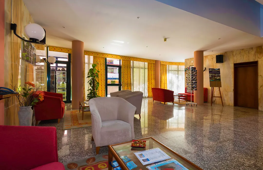 Aparthotel Imperatriz-1