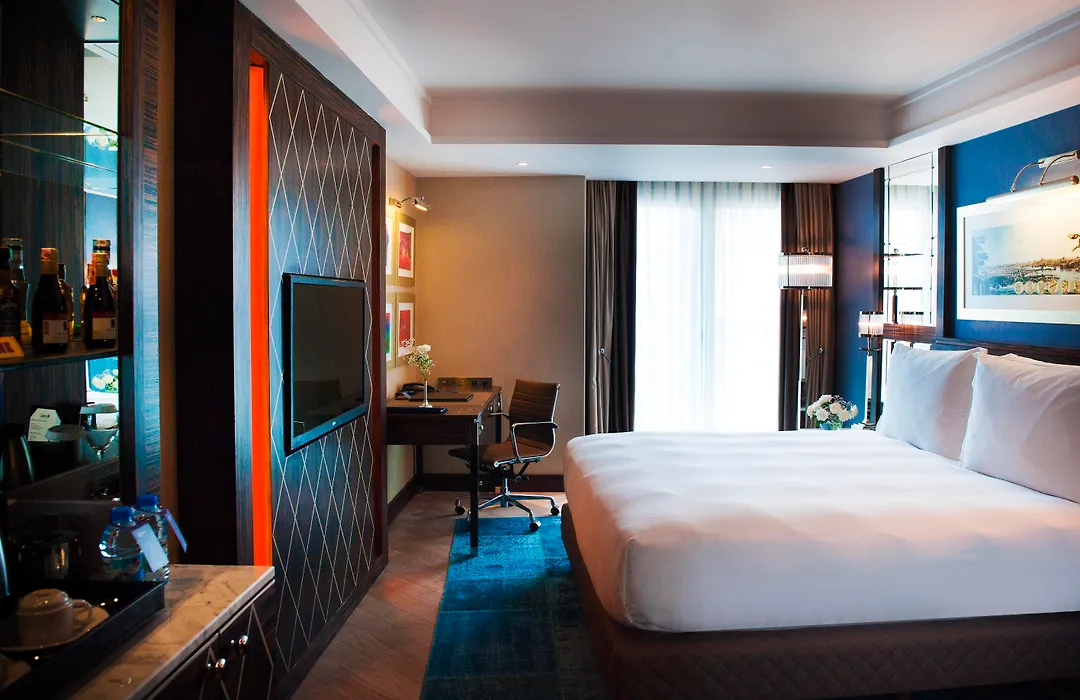 Radisson Blu Hotel Istanbul Pera-1