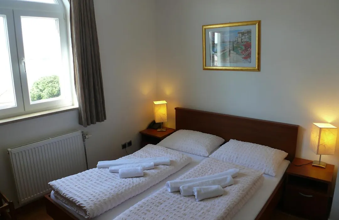 Hotel B&B Villa Paula-1