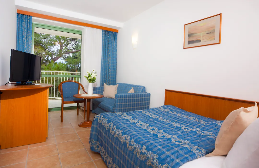 Bluesun Hotel Marina-1