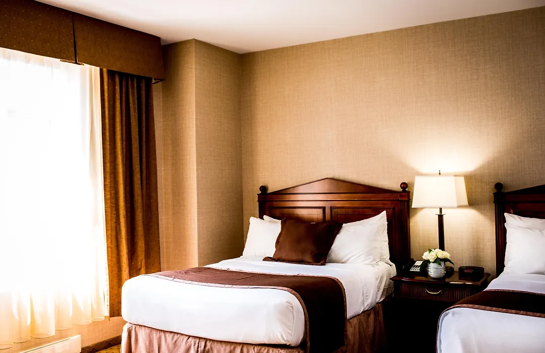 The Lord Nelson Hotel & Suites-1