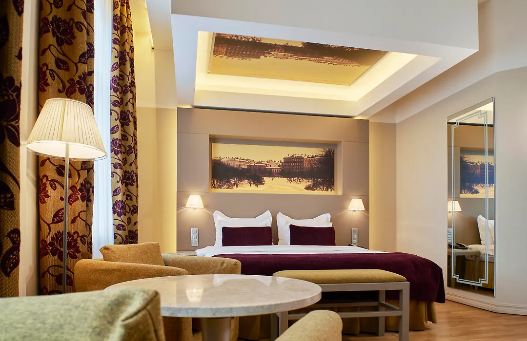 Opera Hotel-1