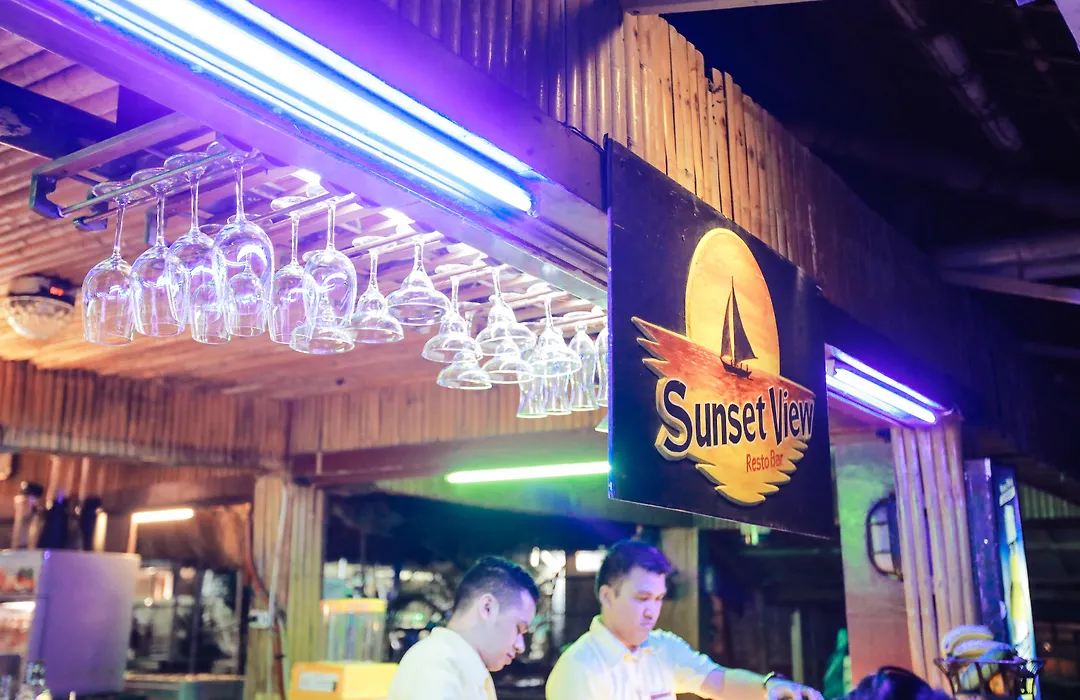 Paradise Garden Hotel And Convention Center Boracay Powered By Aston-1