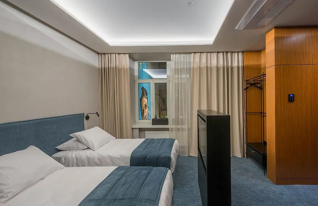 Artagonist Art Hotel-1