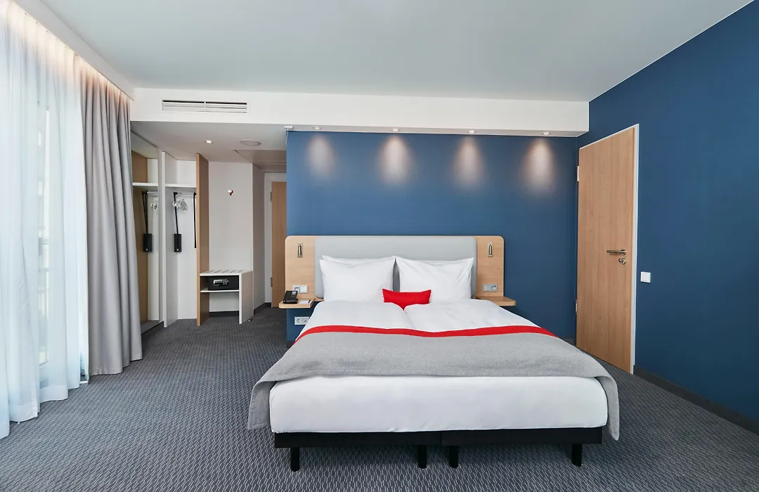 Holiday Inn Express - Berlin - Alexanderplatz, an IHG Hotel-1