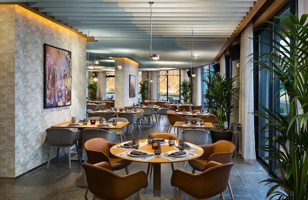 Kempinski Summerland Hotel & Resort Beirut-1