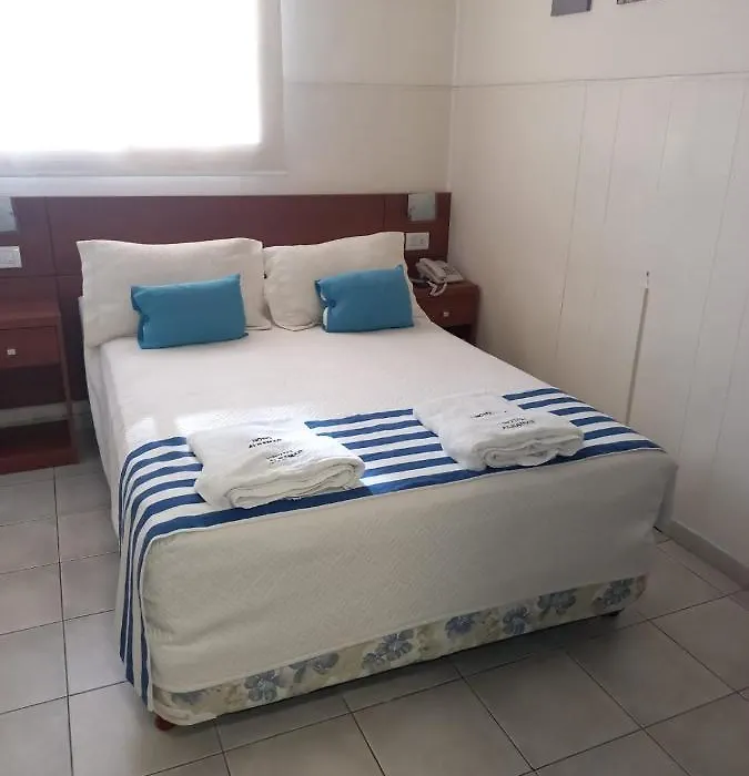 Hotel Albamar-1