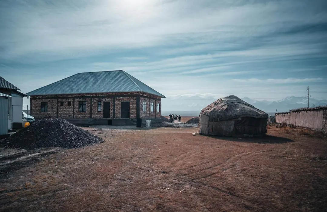 Sarysoul Mountainlodge / Pamirextreme-1