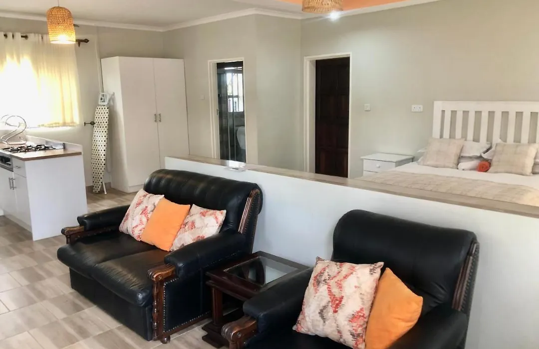 1 Bed Apartment In Mount Pleasant Heights - 2013-1