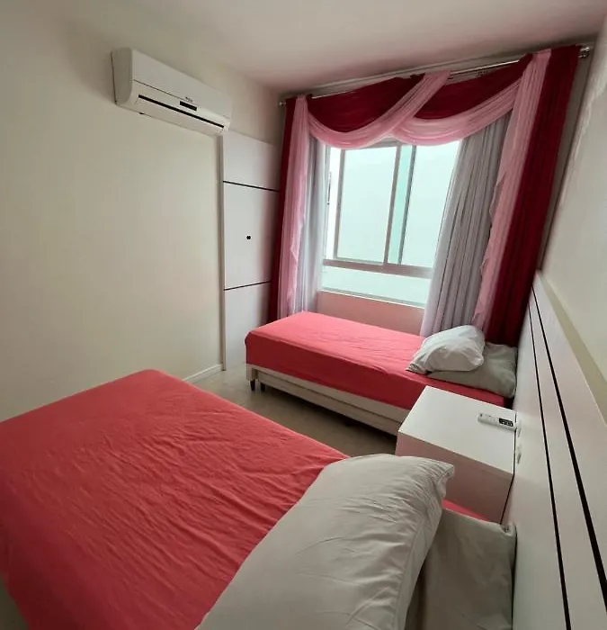 Apto De 3 Quartos Na Praia De Palmas, Com Garagem-1