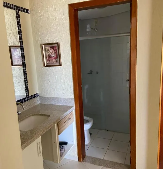 Apartamento Encantador De Frente Ao Lago Corumba-1