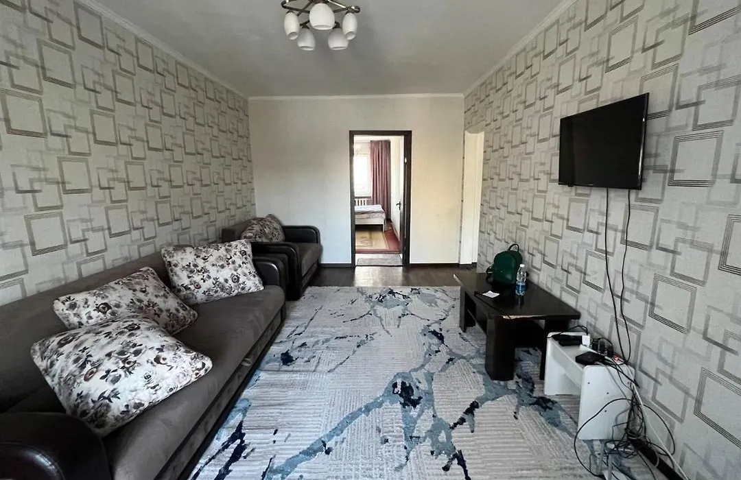 Apartment On Abdrakhmanova 136-1