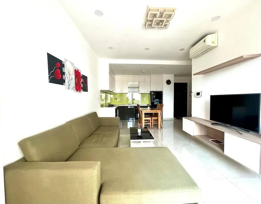 Luxury Apartment Near Airport-1