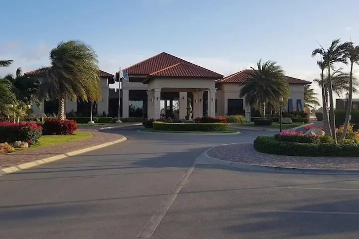 Incredible House In Gold Coast With Private Jacuzzi New Remodeling-1