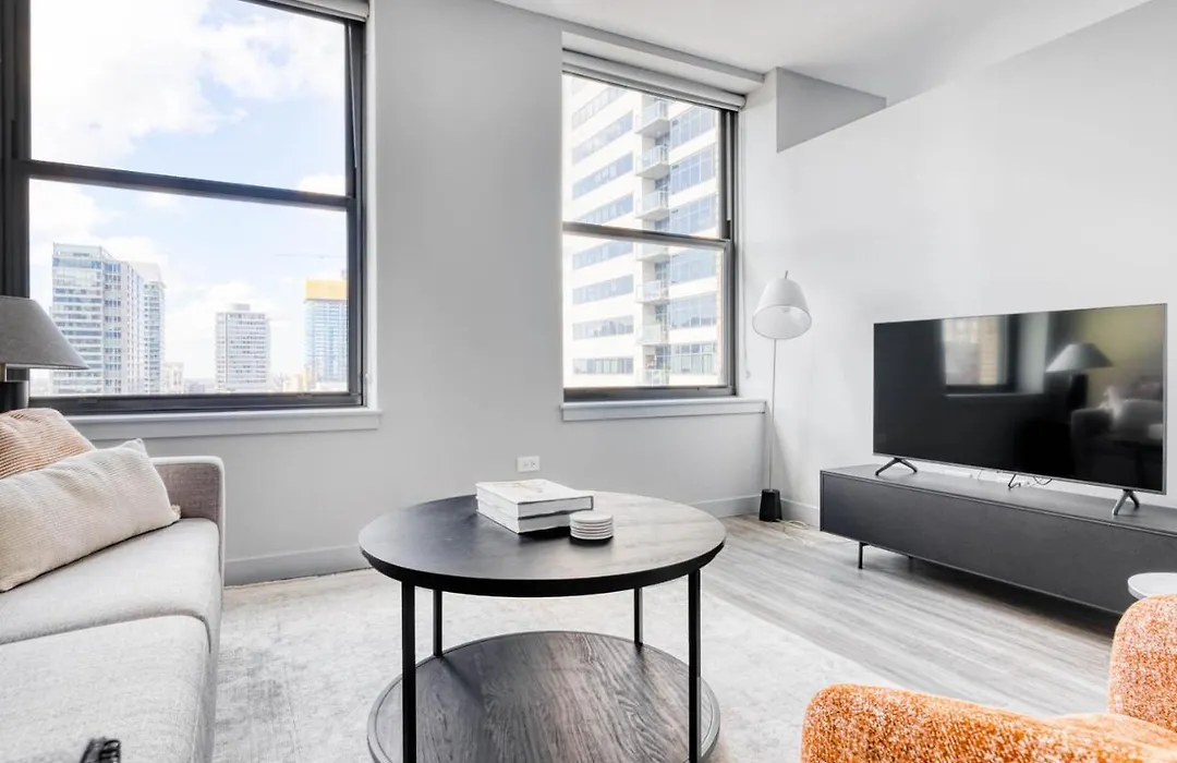 Loop 1Br W Lounge Gym Roof Nr L Chi-693-1