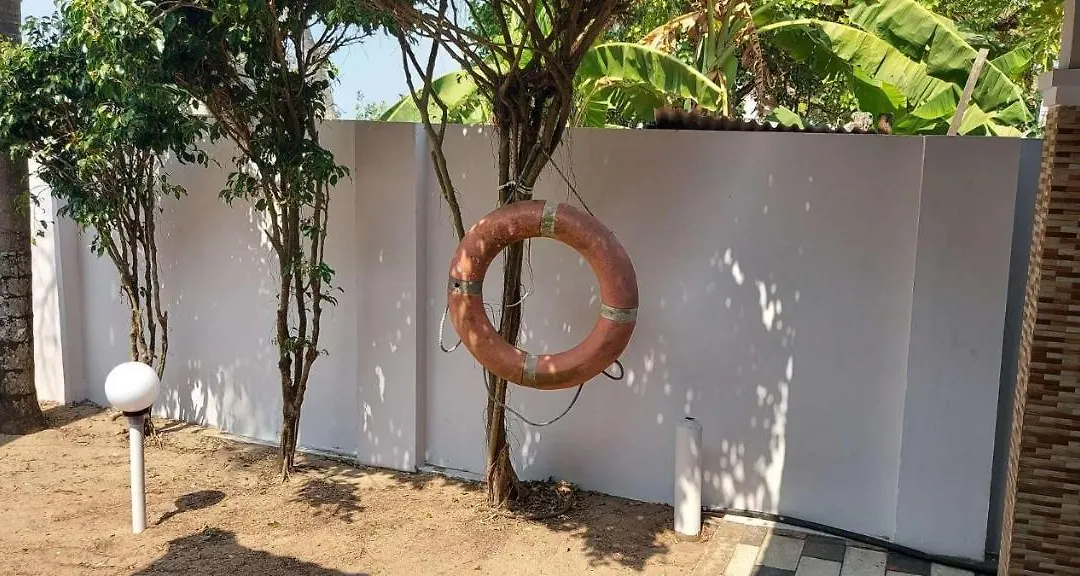 Happy Seas Beach Villa-1
