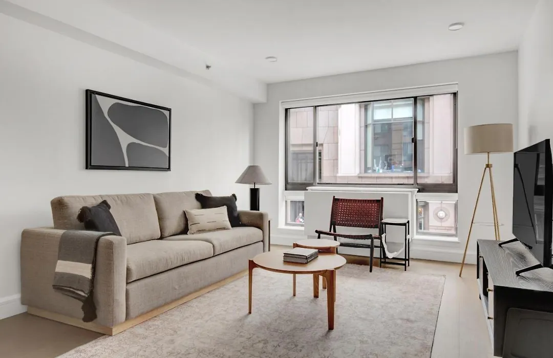 Midtown W 1Br W Gym Doorman Nr Times Sq Nyc-692-1