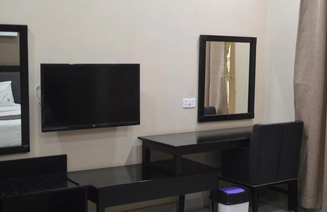 Palm Kalash Hotel-1