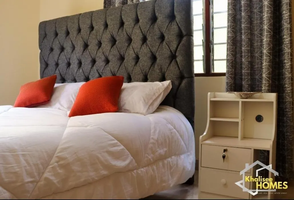 Khalisee Homes Studio Apartment 2-1