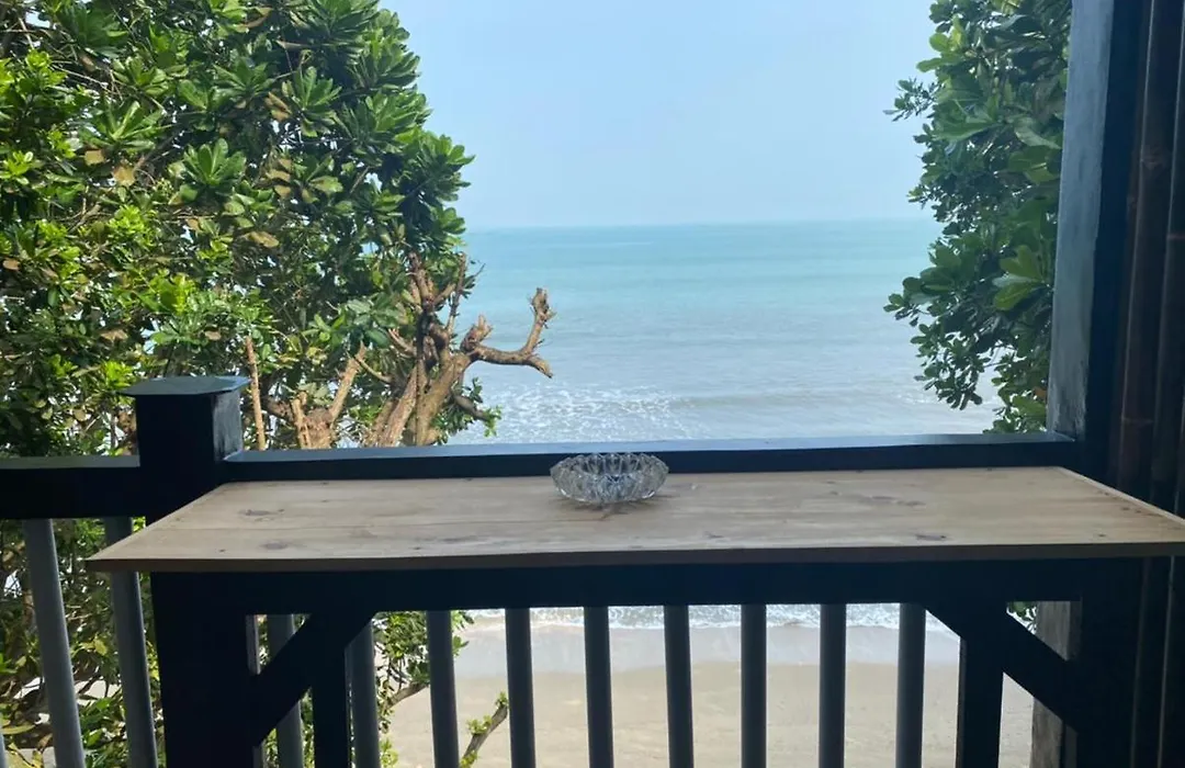 Ocean View Studio Room By Hello Beach-1