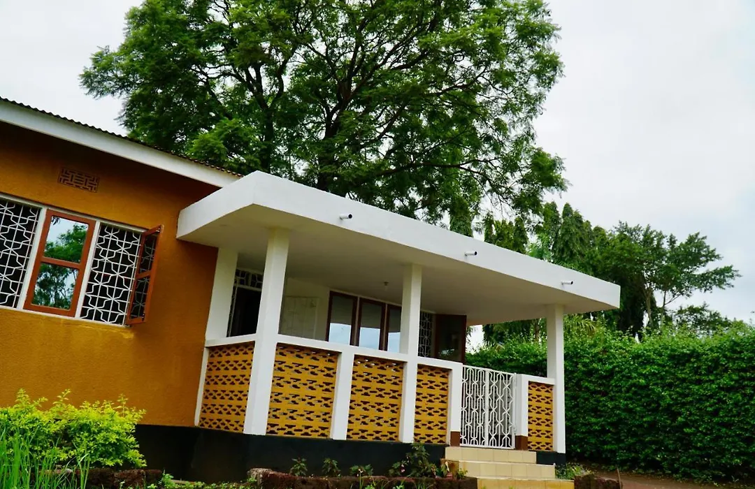 Goodtimewithfar House-1