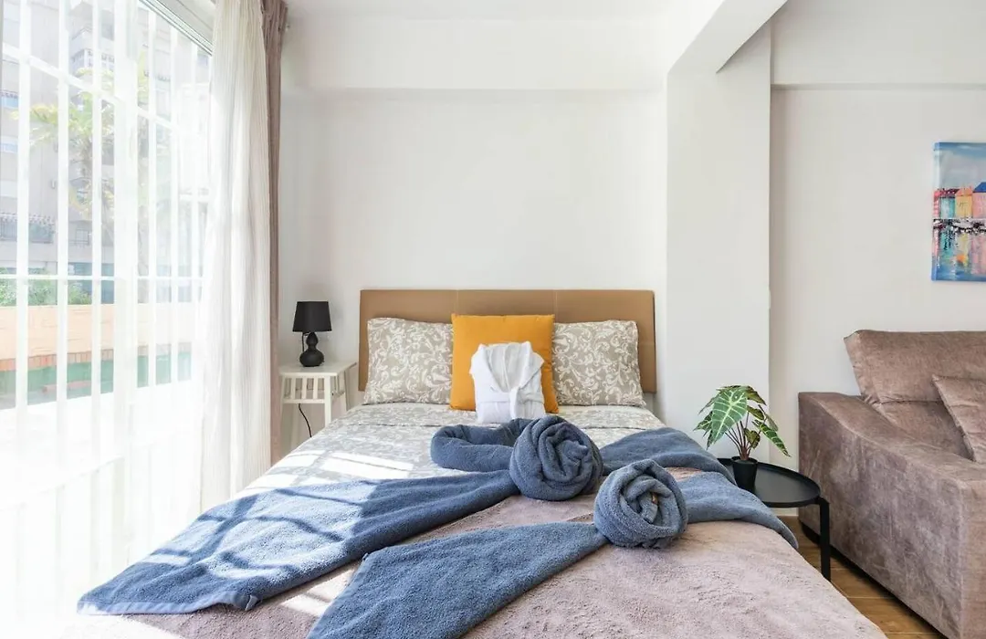 Serenity Chic Apartment City Center With Free Wifi By Namaste Elite-1