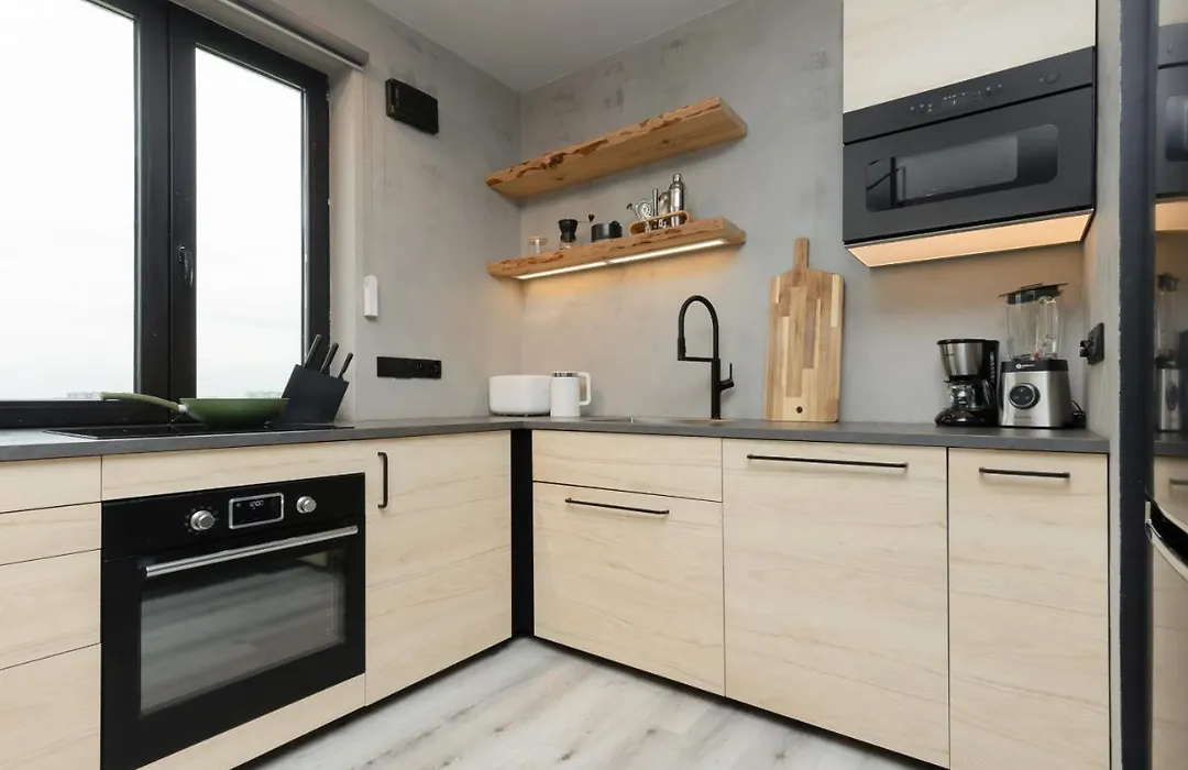 Industrial Pet-Friendly Apartment With Movie Projector By Noclegi Renters-1