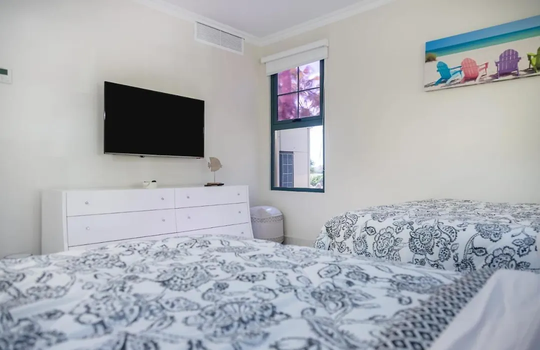 Spectacular Apartment In Tierra Del Sol Golf Course-1