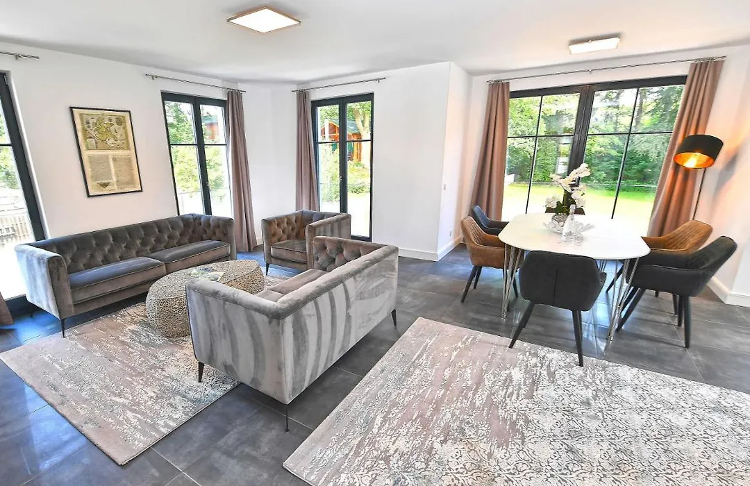 Villa LEVANTE in Binz - Penthouse mit Kamin, Sauna, Seeblick-1