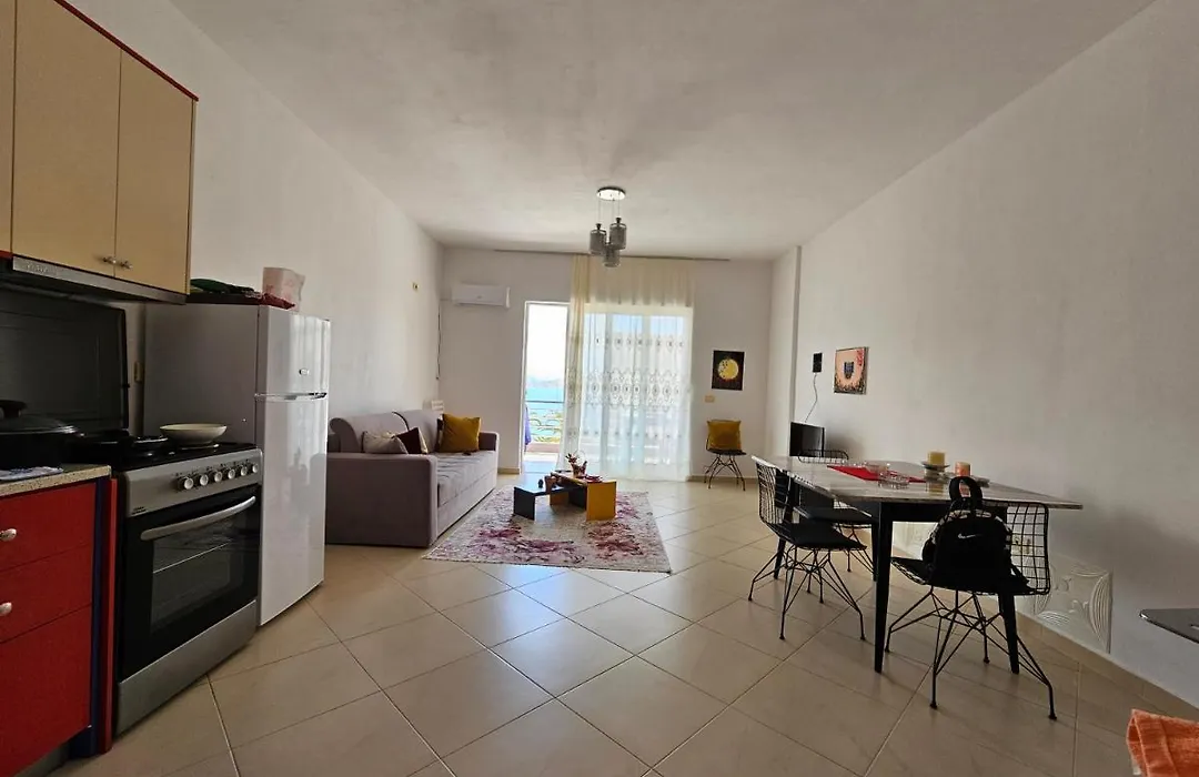 Sunshine Apartment-1