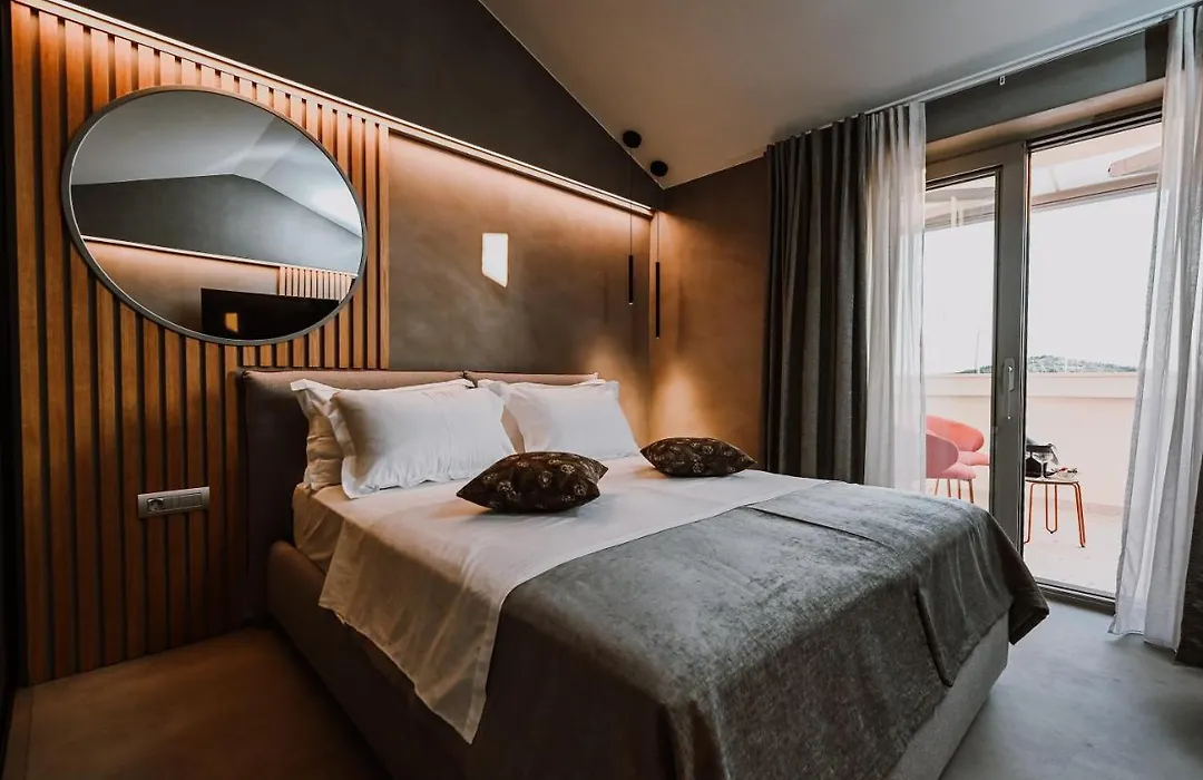 Hotel Stomorin-Marina Hramina-1