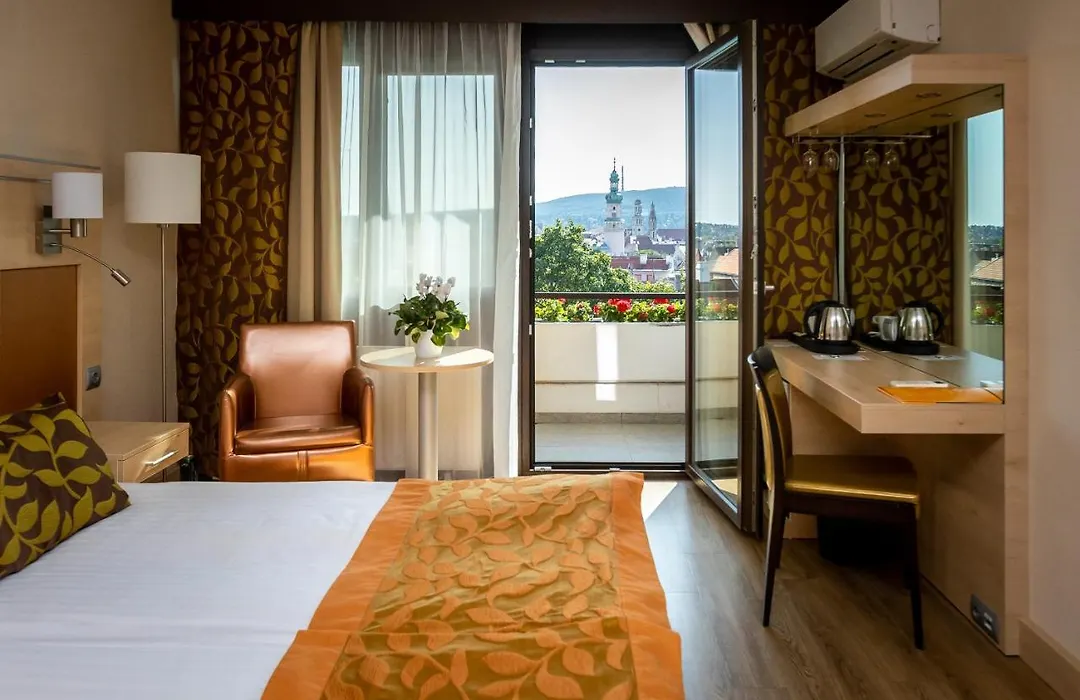 Hotel Sopron-1