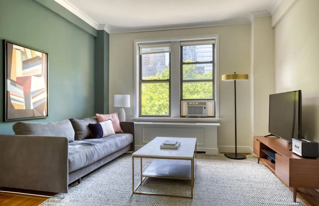 Upper W Side 1Br W Gym By Lincoln Sq Nyc-331-1