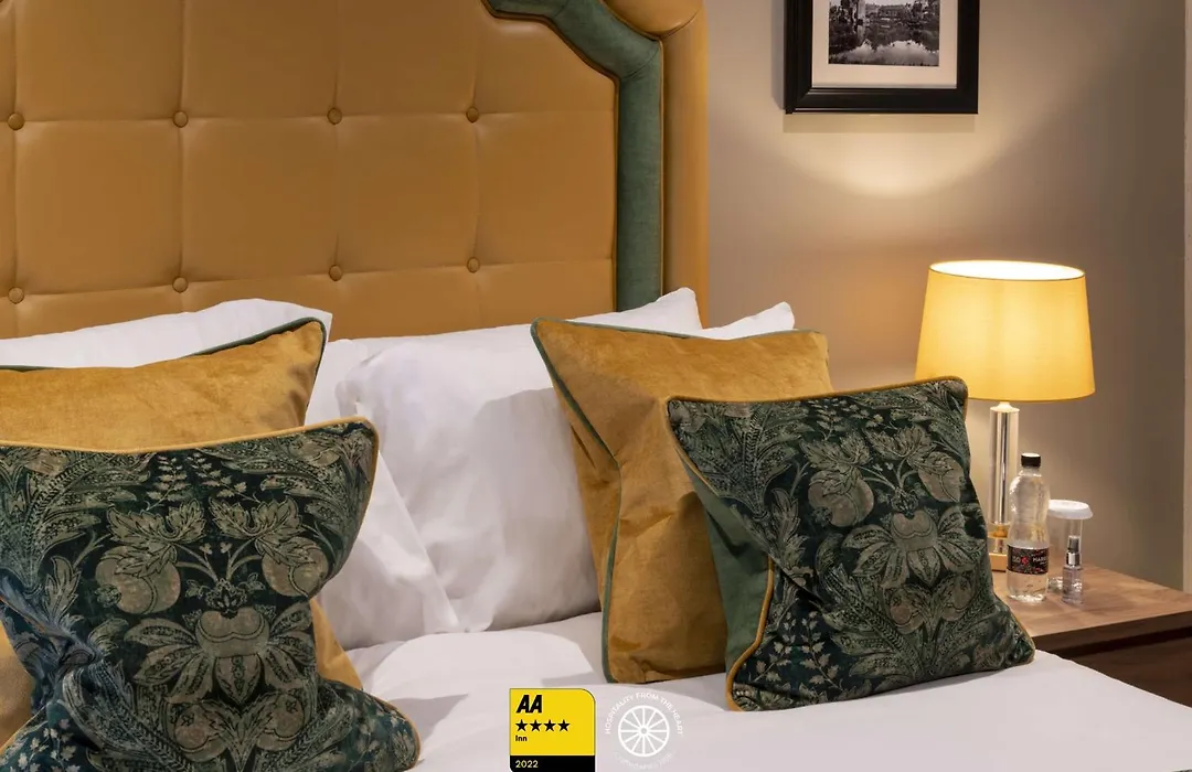 The Tudor House Hotel, Tewkesbury, Gloucestershire - The Coaching Inn Group-1