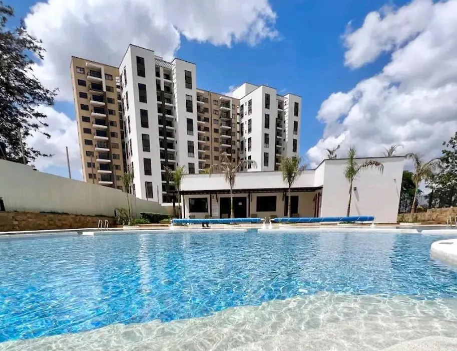 Emaza Lux Stylish, Modern 1 Bedroom Apartment, Pool & Gym, At Mi Vida Garden City-1