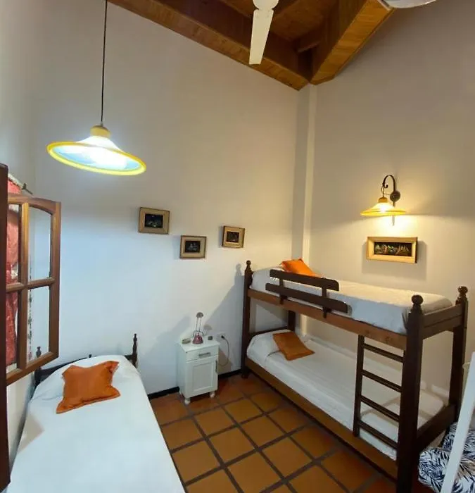 Glamping Urbano Posadas-1