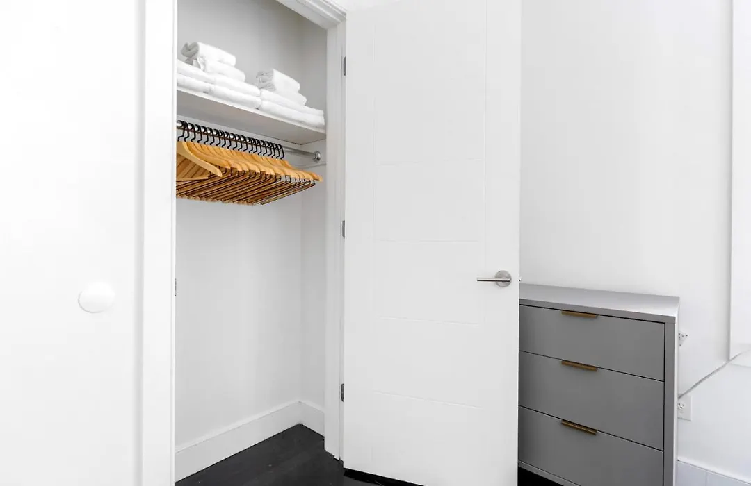 Midtown 2Br W Roofdeck Doorman Nr Central Park Nyc-1247-1