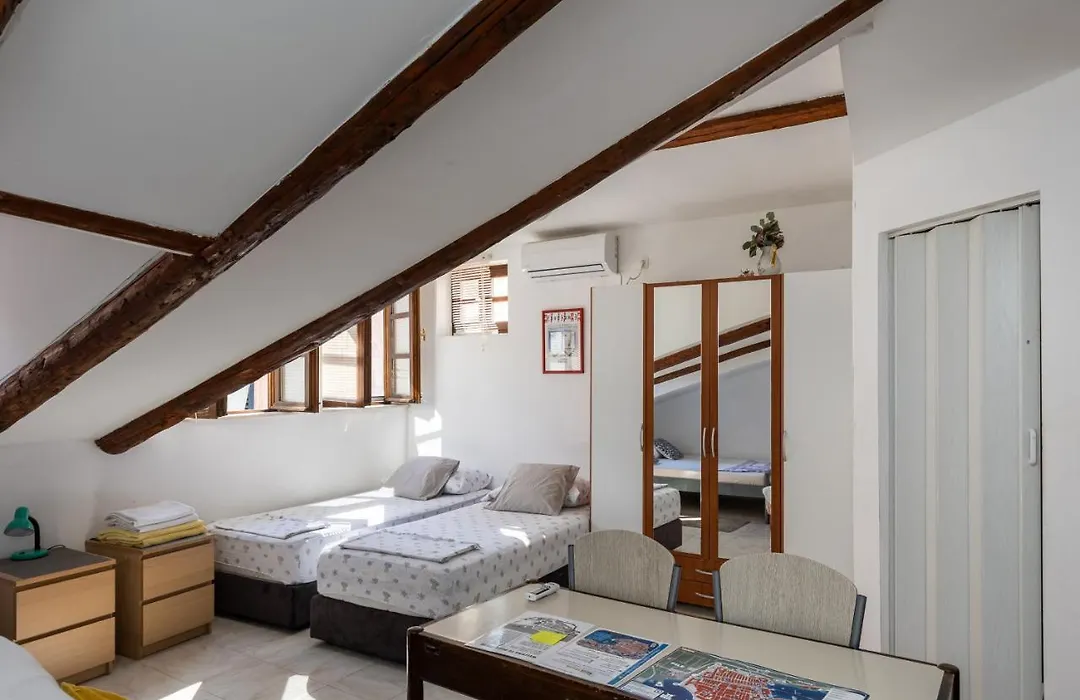 B&B Buza House-1