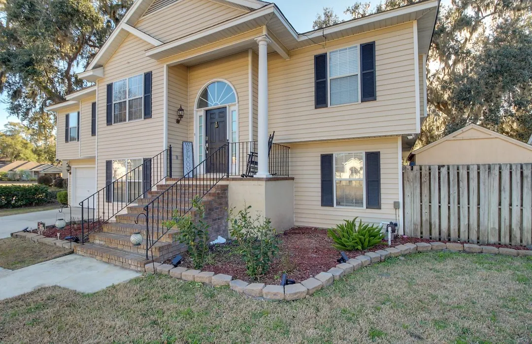 Pet-Friendly Savannah Gem - 12 Mi To Tybee Island!-1