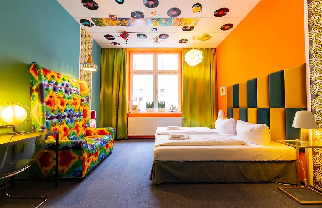 LaLeLu Hostel Dresden-1