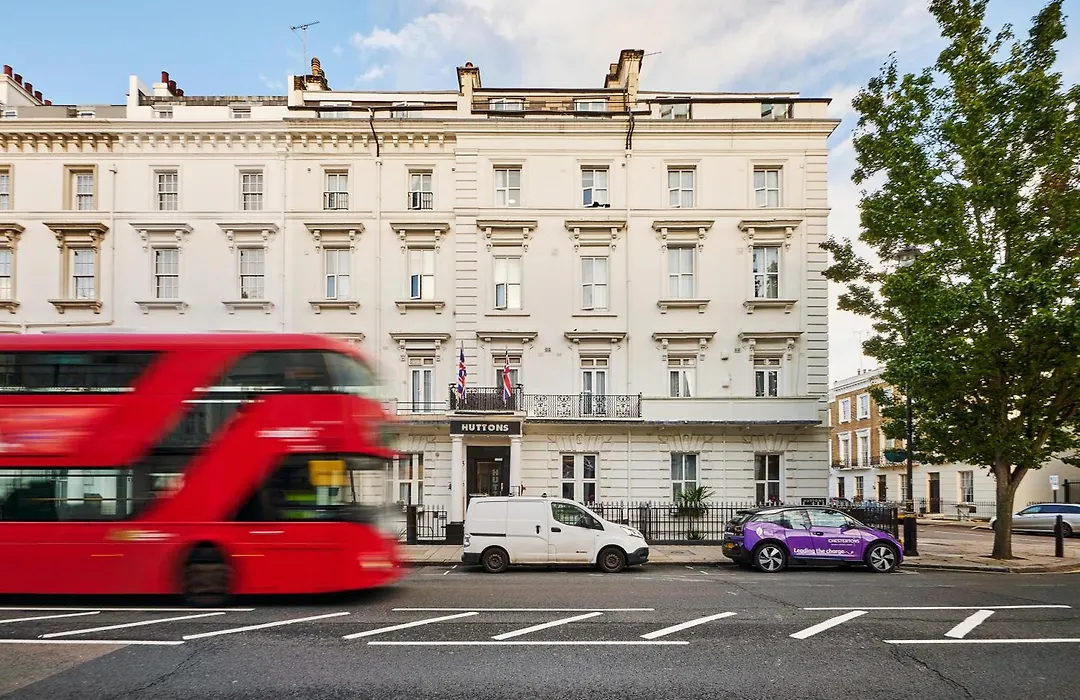 Huttons Hotel, Victoria London-1