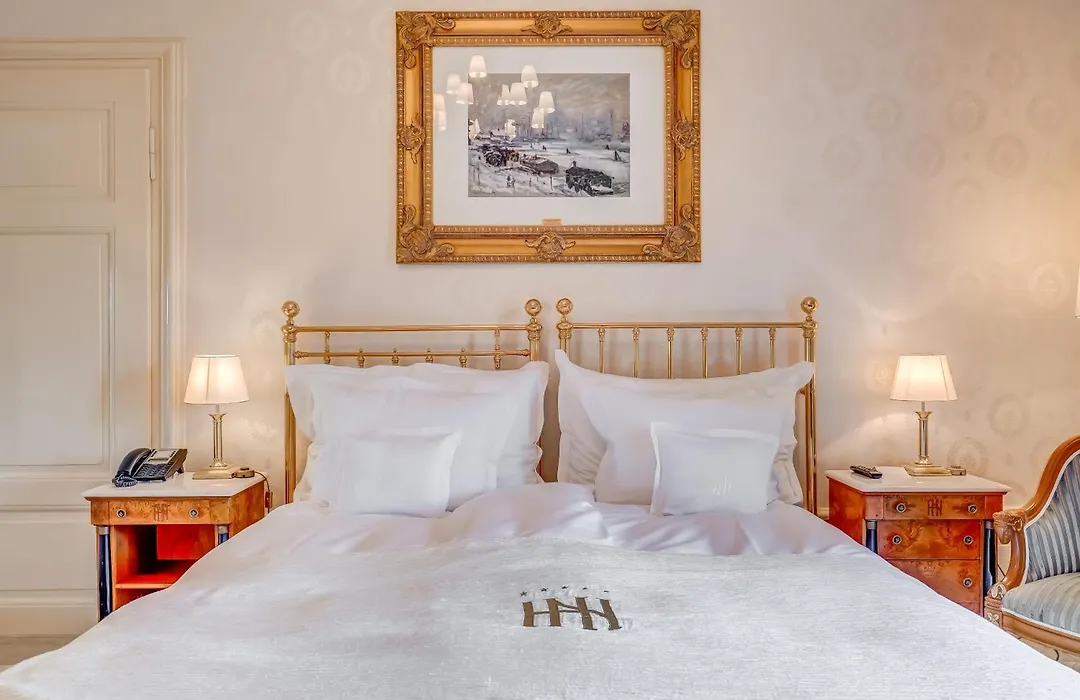 Grand Hotel National Luzern-1