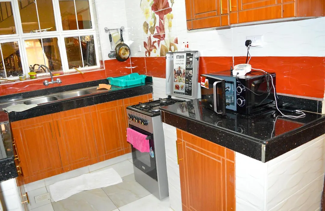 Roma Stays - Prestigious Lifestyle 2 Bedroom All Ensuite Opp Garden City Mall-1