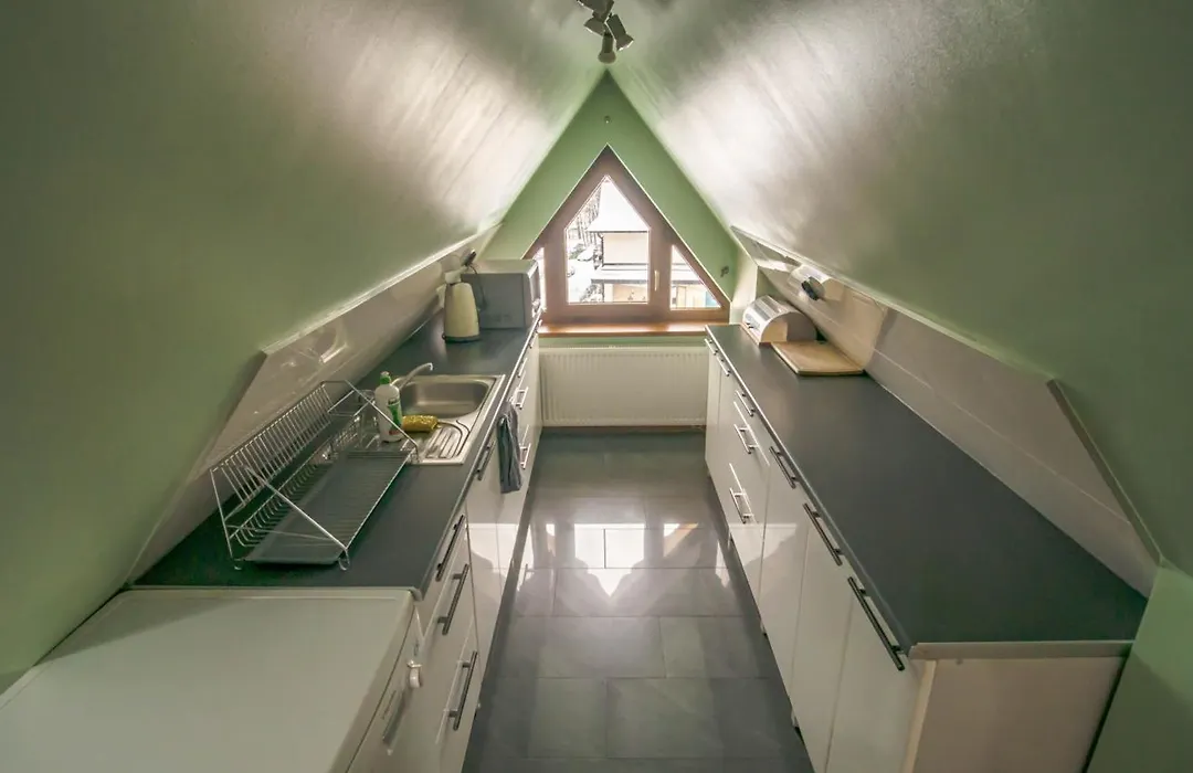 Ainak Apartamenty-1