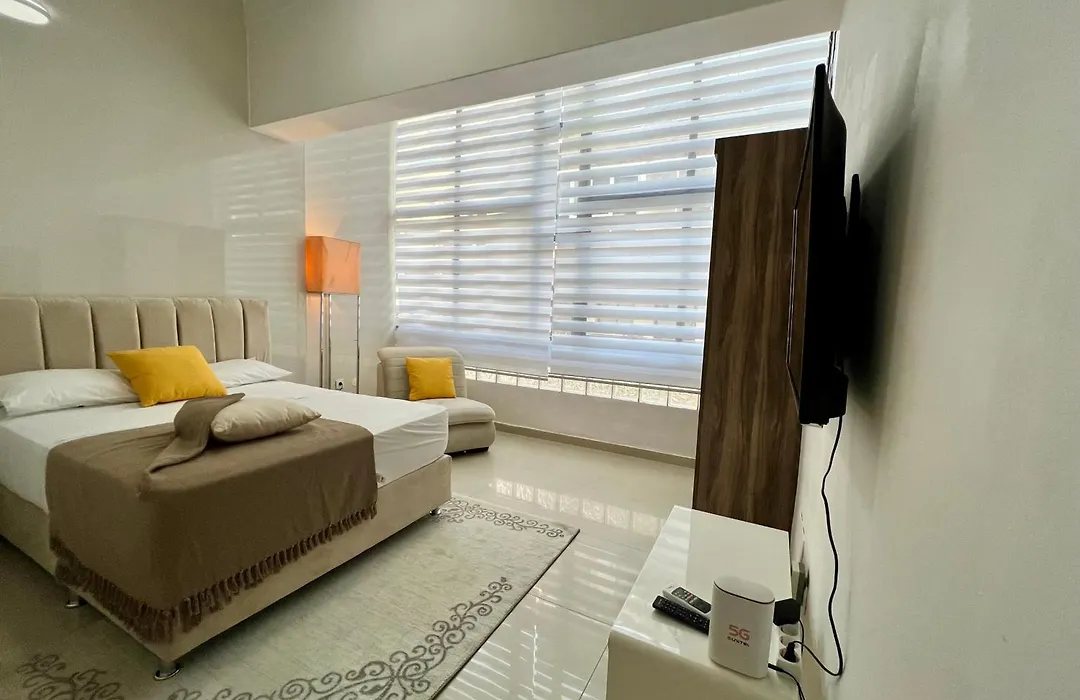 Blue Sea Studio 1 Minute Away From Luanda Bay-1