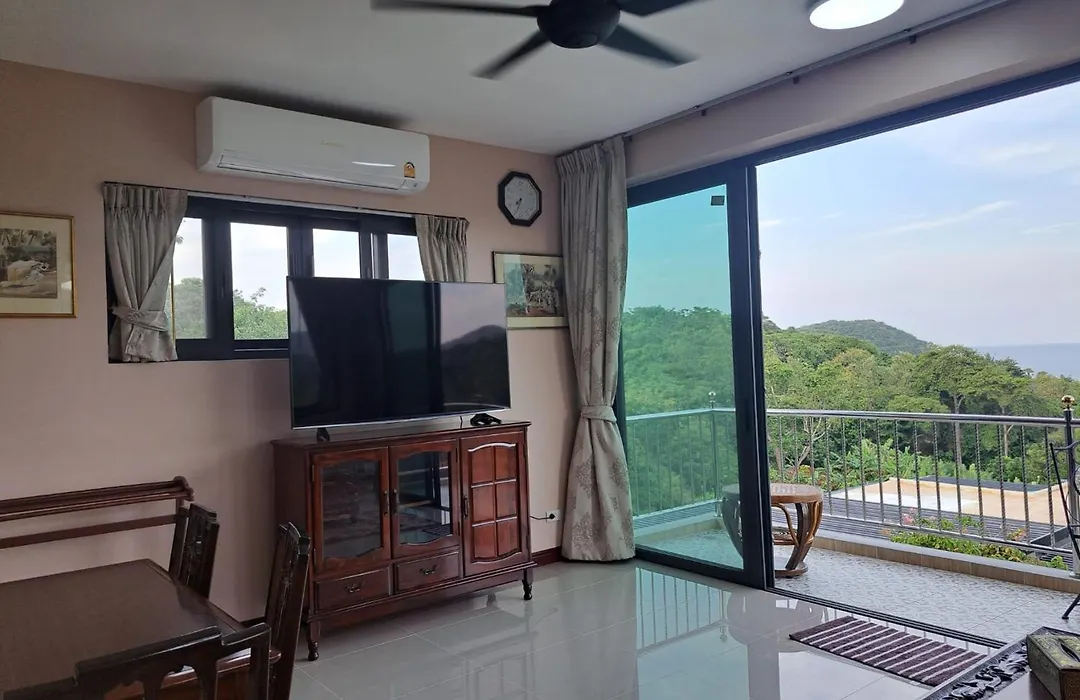 Seaview Eagles Nest Apartments-1
